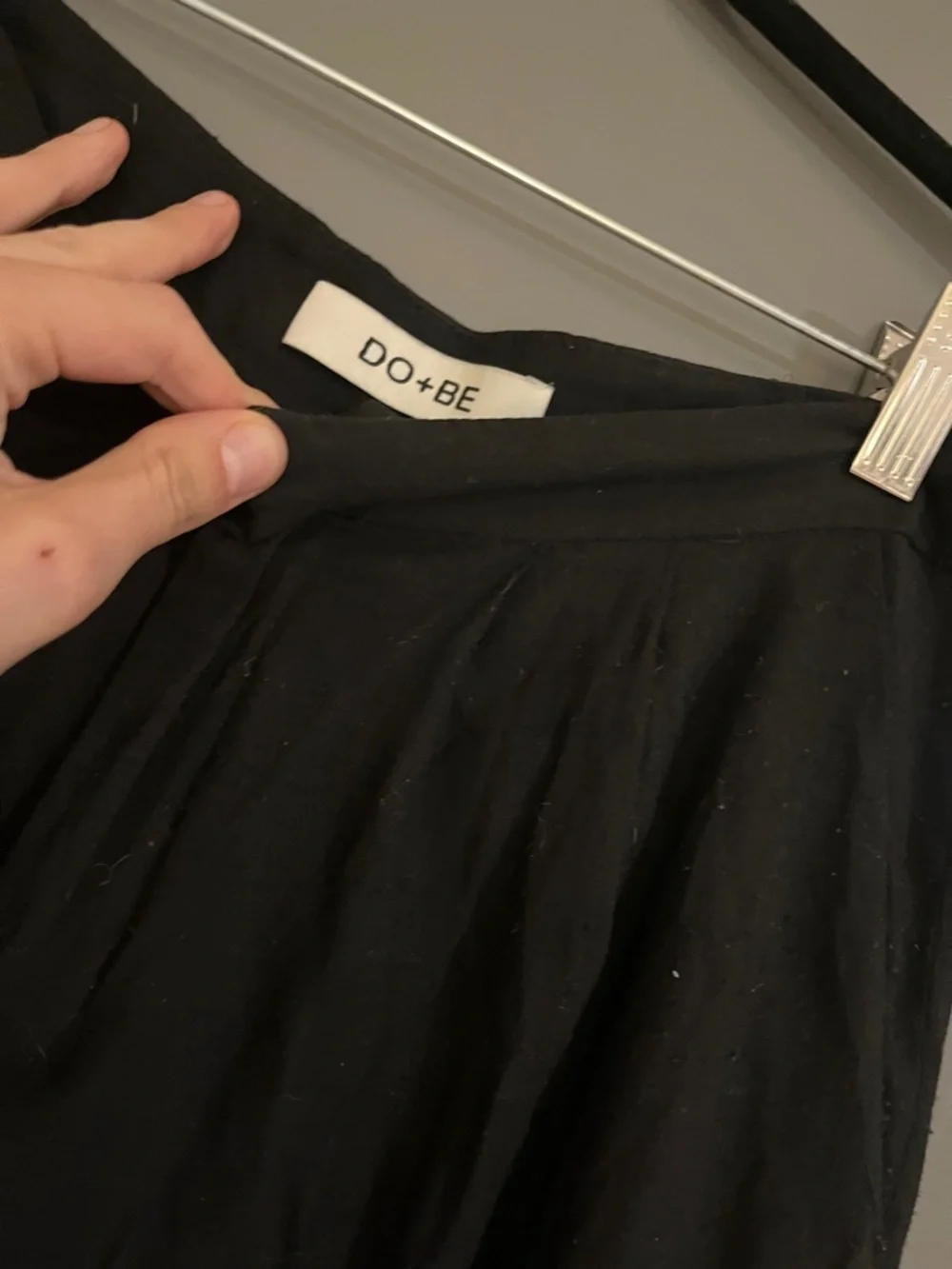 Do + be light flowy black trousers - Picture 3 of 4